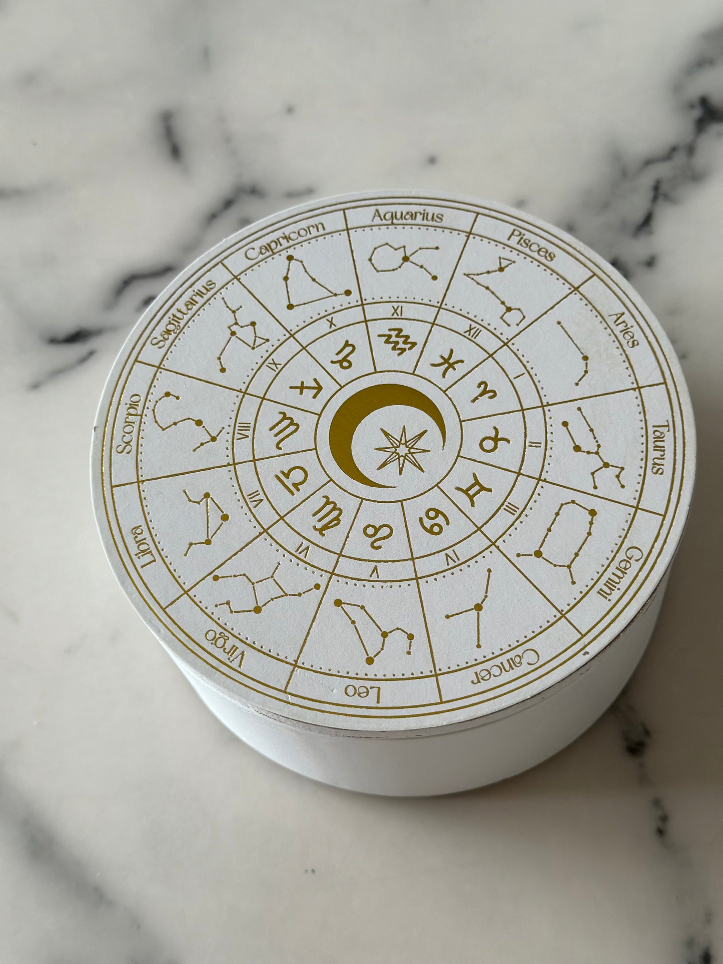 Astrologi hjul - Smykkeskrin av tre med speil