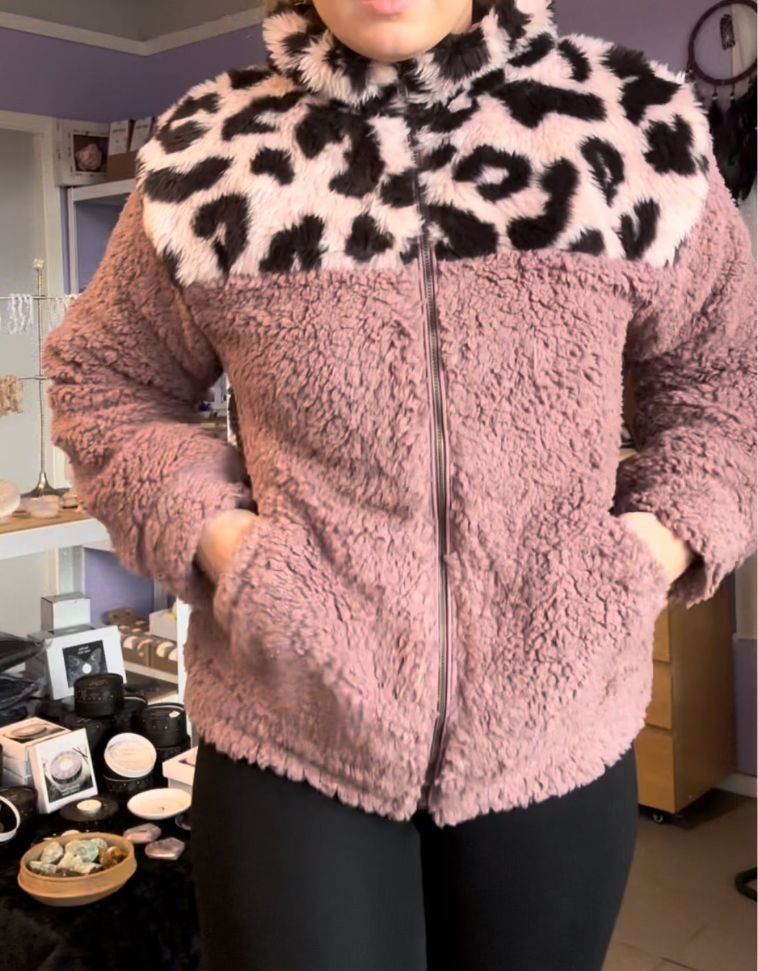 Teddy jakke gammel rosa med leopard mønster