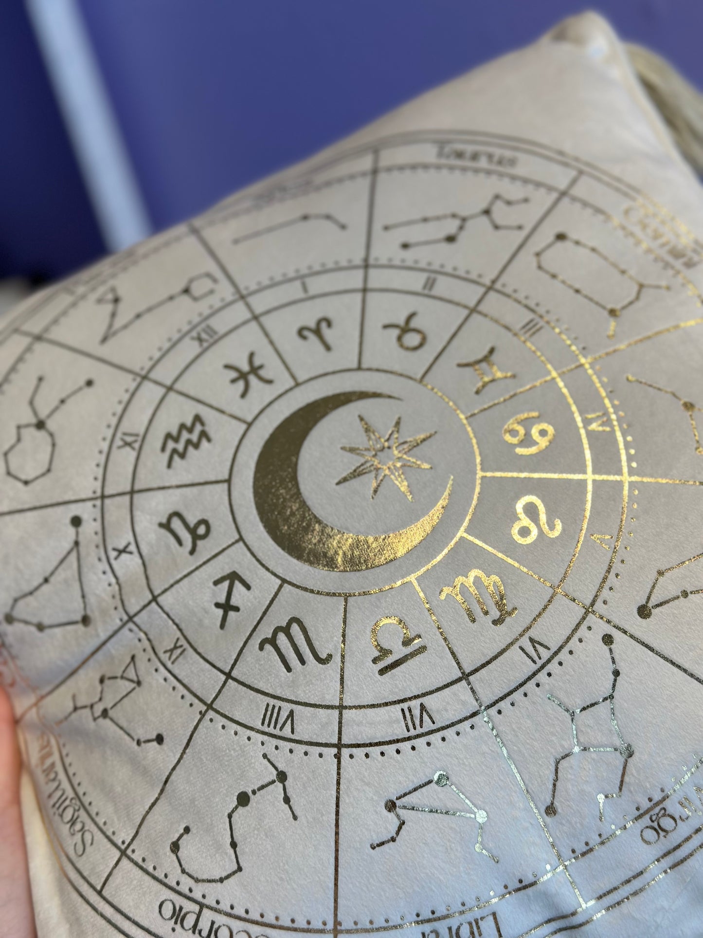 Astrologi hjul pute - 35 cm off white