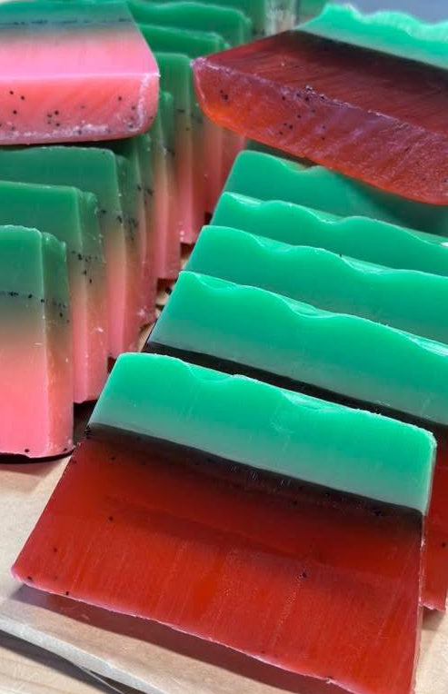 Såpestykke - duft jordbær - med kokosnøttolje