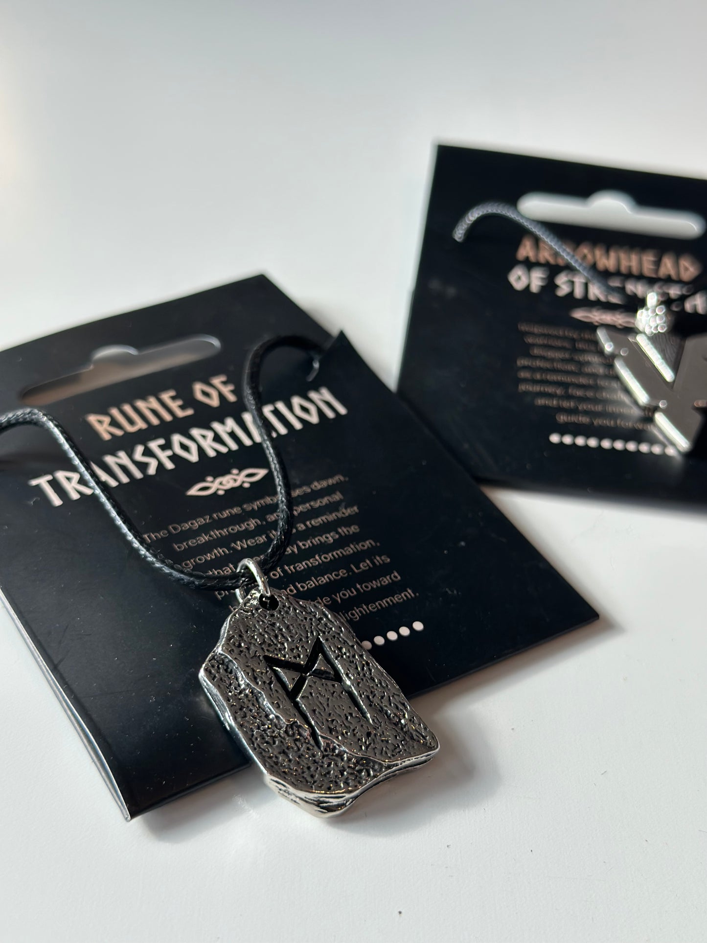 Viking smykker rune maskulin - styrke og transformasjon