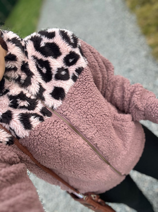 Teddy jakke gammel rosa med leopard mønster